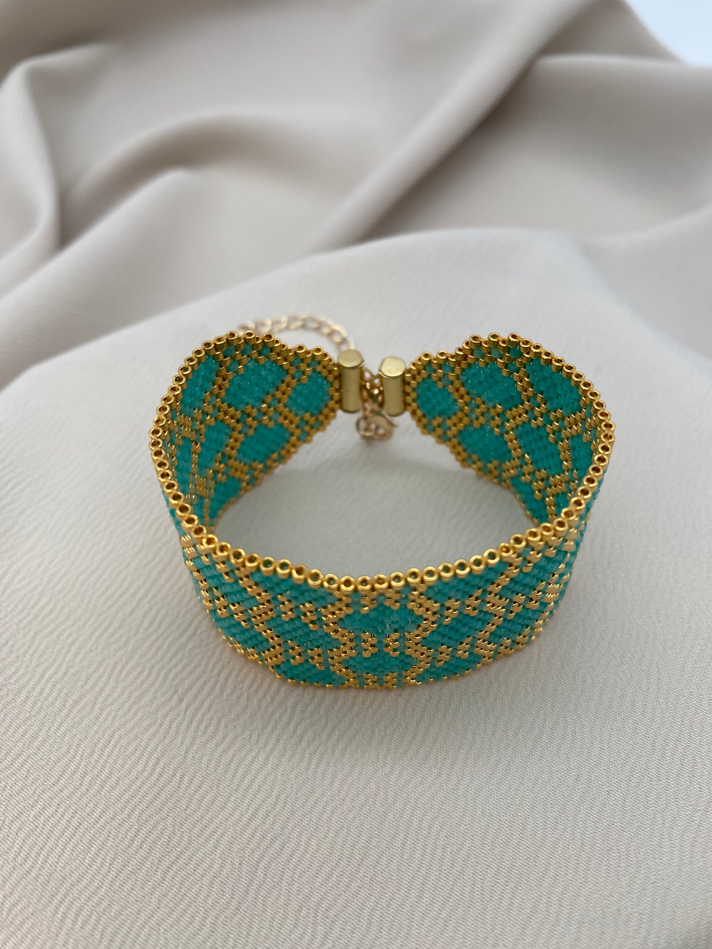 Miyuki Gold Turquoise Satin Bracelet Pattern (PDF file)