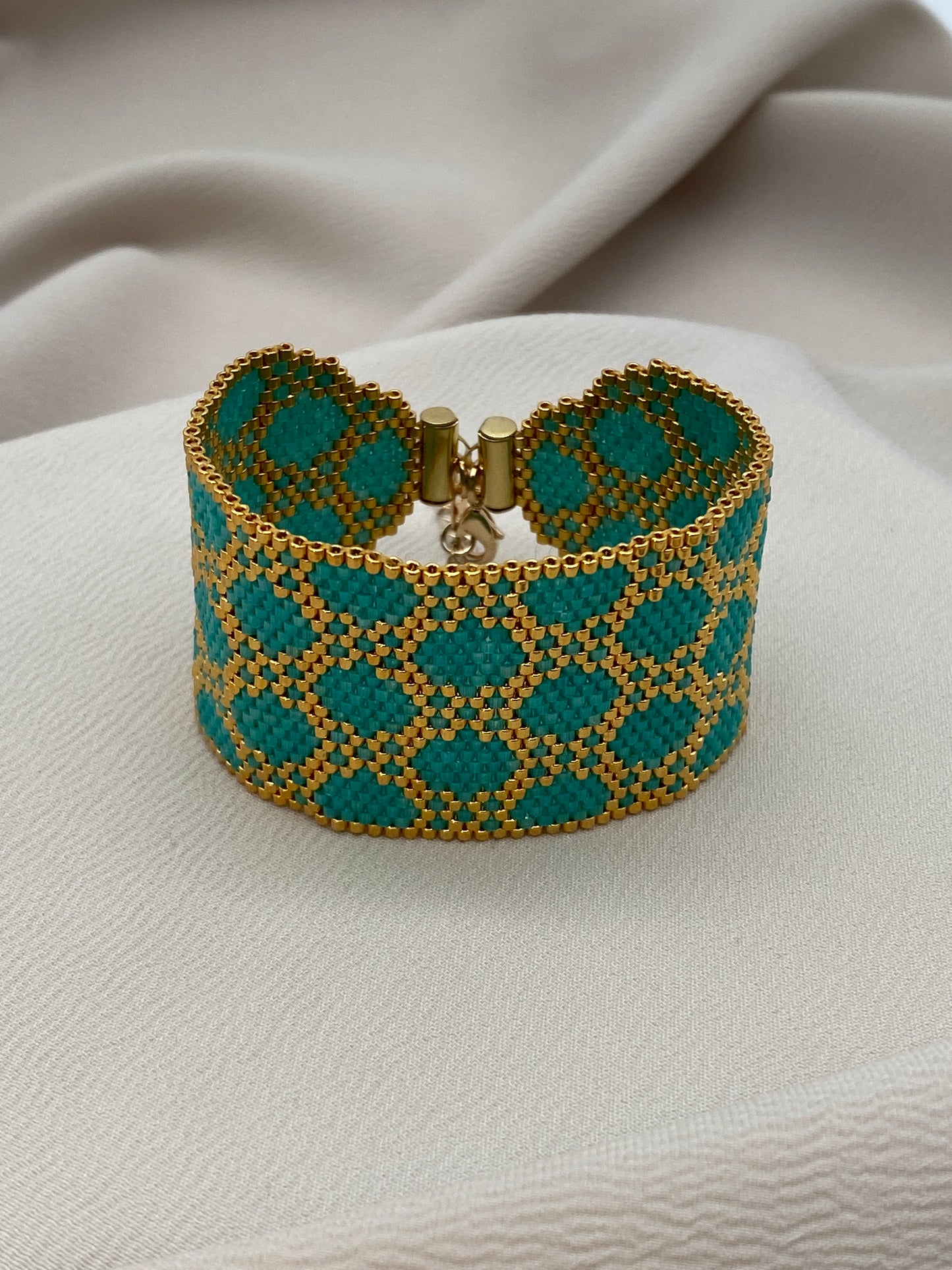Miyuki Gold Turquoise Satin Bracelet Pattern (PDF file)