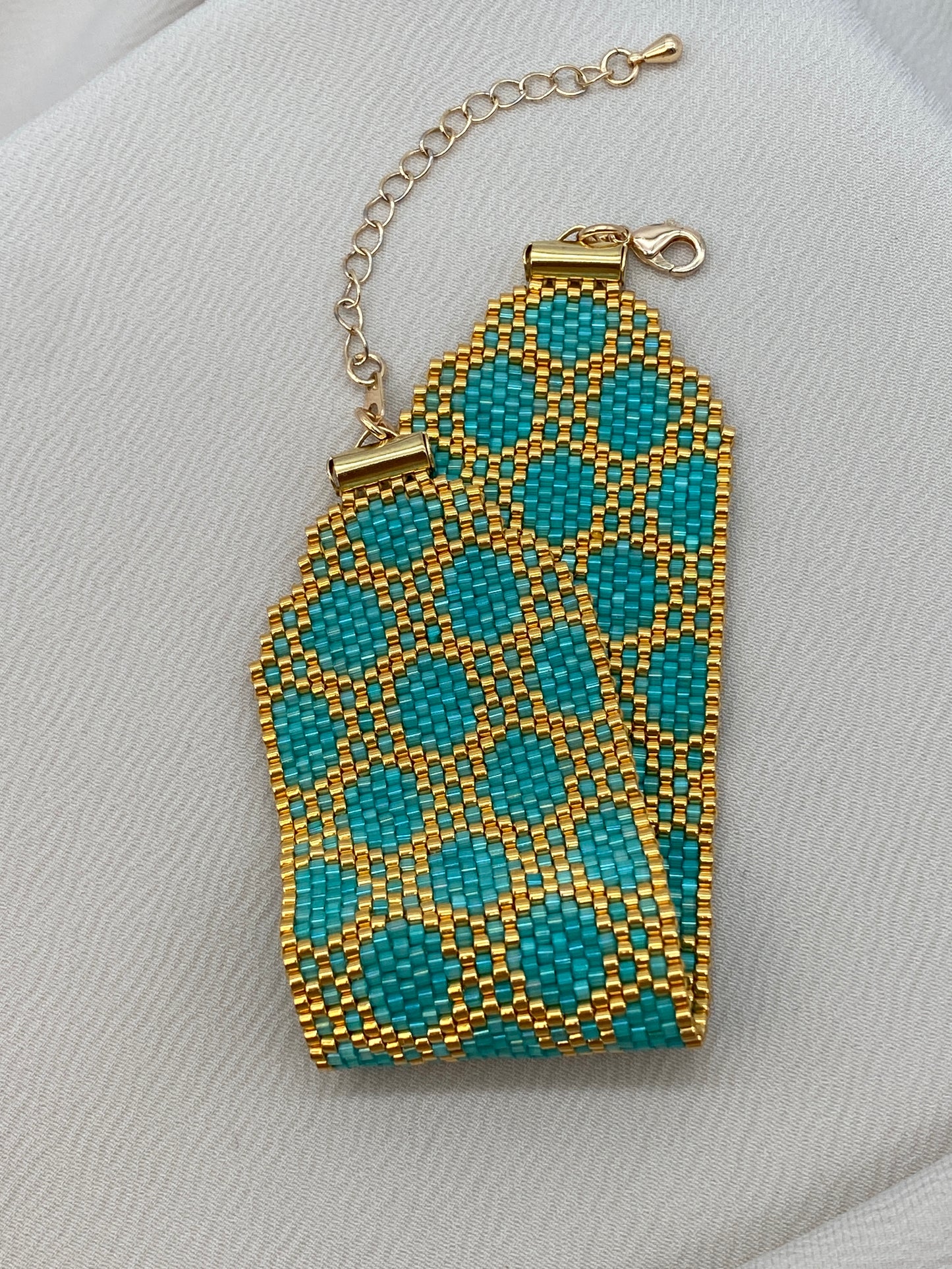 Miyuki Gold Turquoise Satin Bracelet Pattern (PDF file)