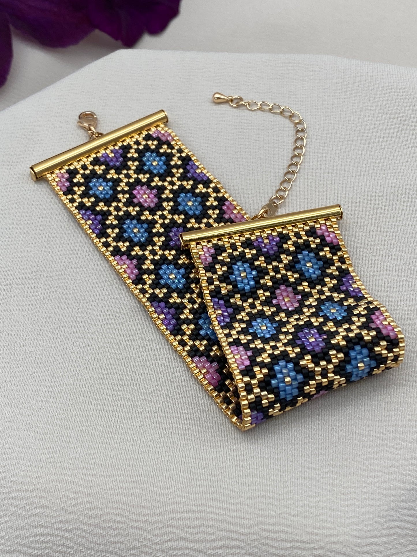 Miyuki Baroque Multicolor Satin Bracelet Pattern (PDF file)