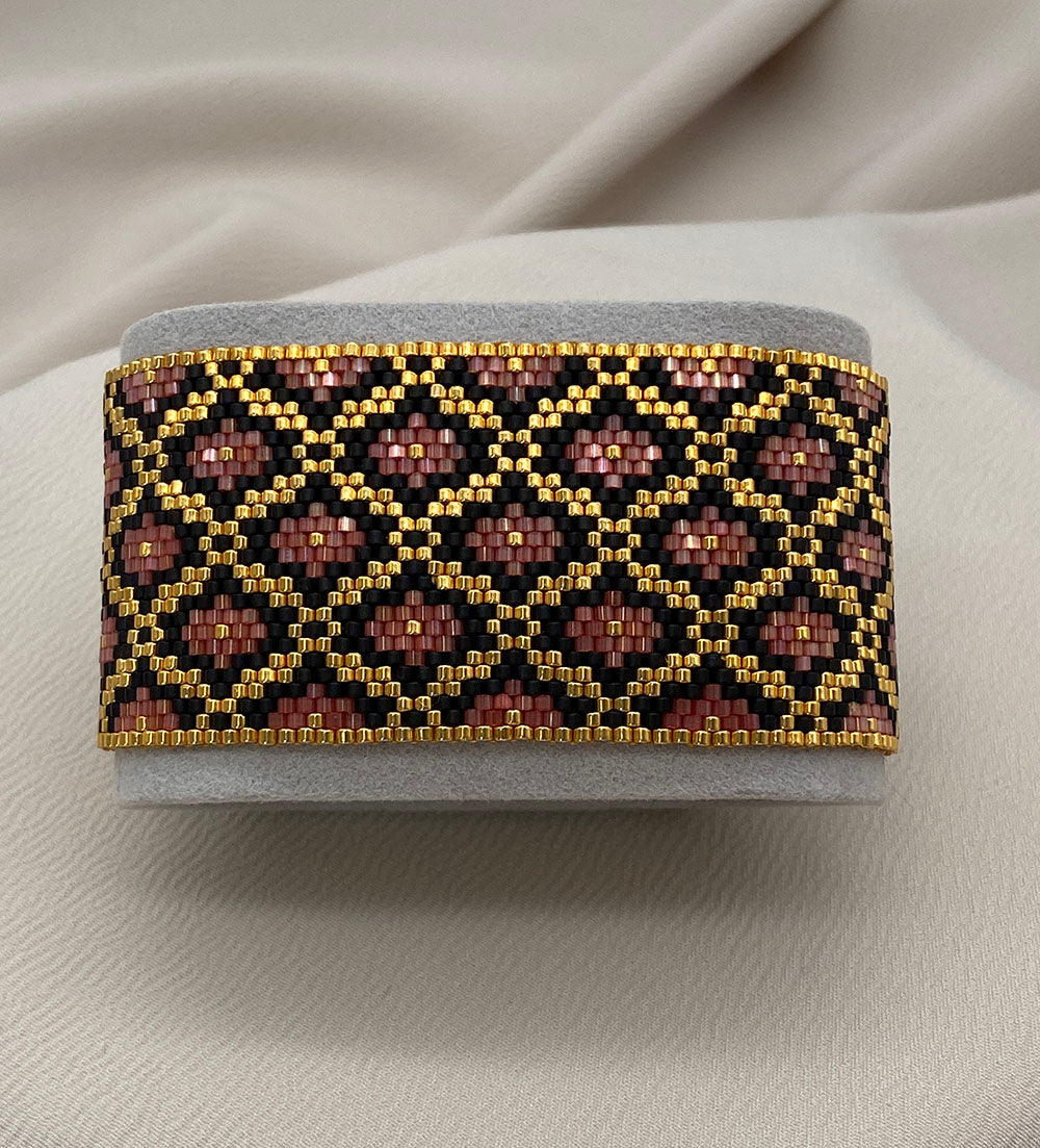 Miyuki Baroque Red Satin Bracelet Pattern (PDF file)