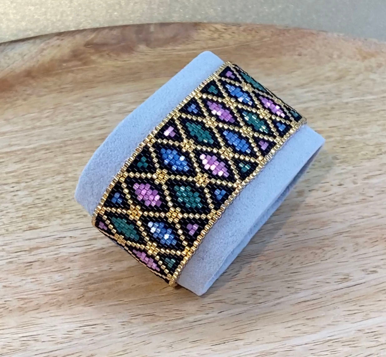 Miyuki Multicolor Satin Bracelet Pattern (PDF file)