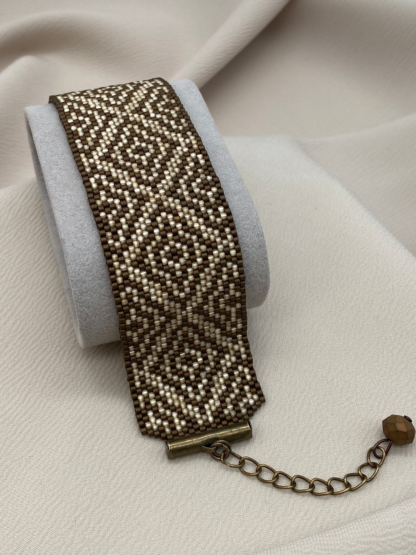 Miyuki Morocco Bronze Satin Bracelet Pattern (PDF file)