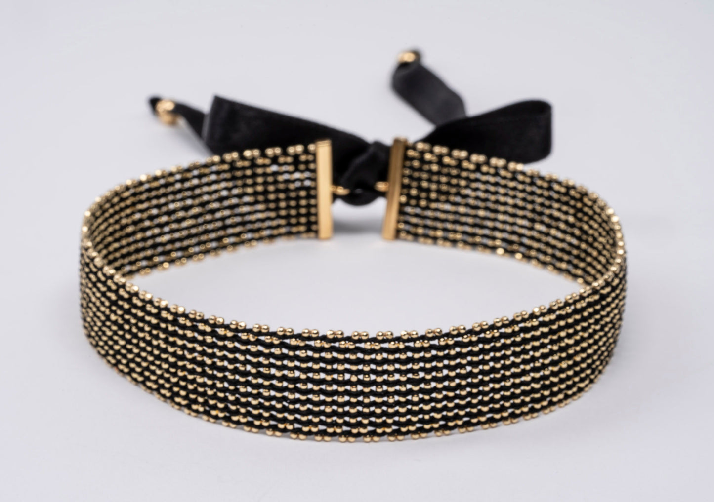 Collar “Texture” - Black & Yellow Gold plated