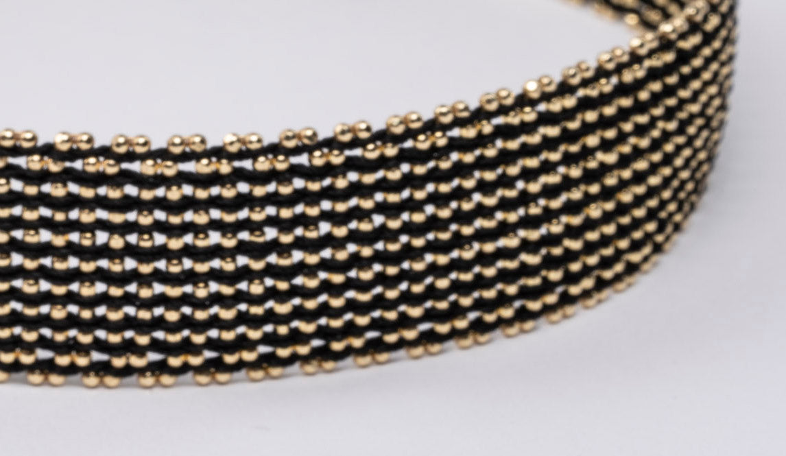 Collar “Texture” - Black & Yellow Gold plated