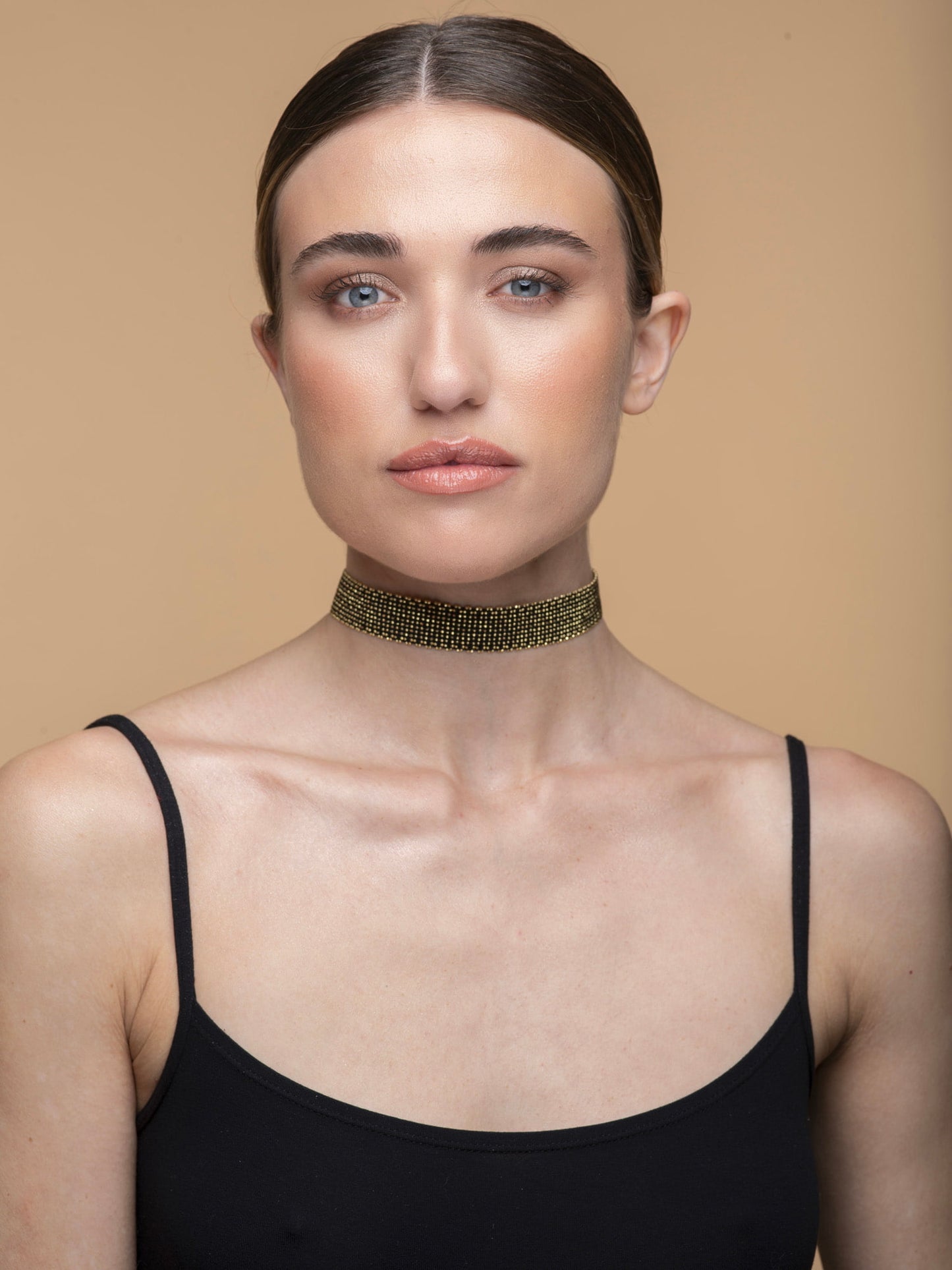 Collar “Texture” - Black & Yellow Gold plated