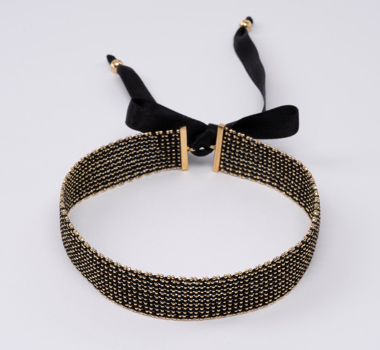 Collar “Texture” - Black & Yellow Gold plated